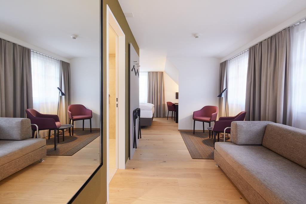 Hotel Gasthof Zum Ochsen อาร์เลสไฮม์ ภายนอก รูปภาพ