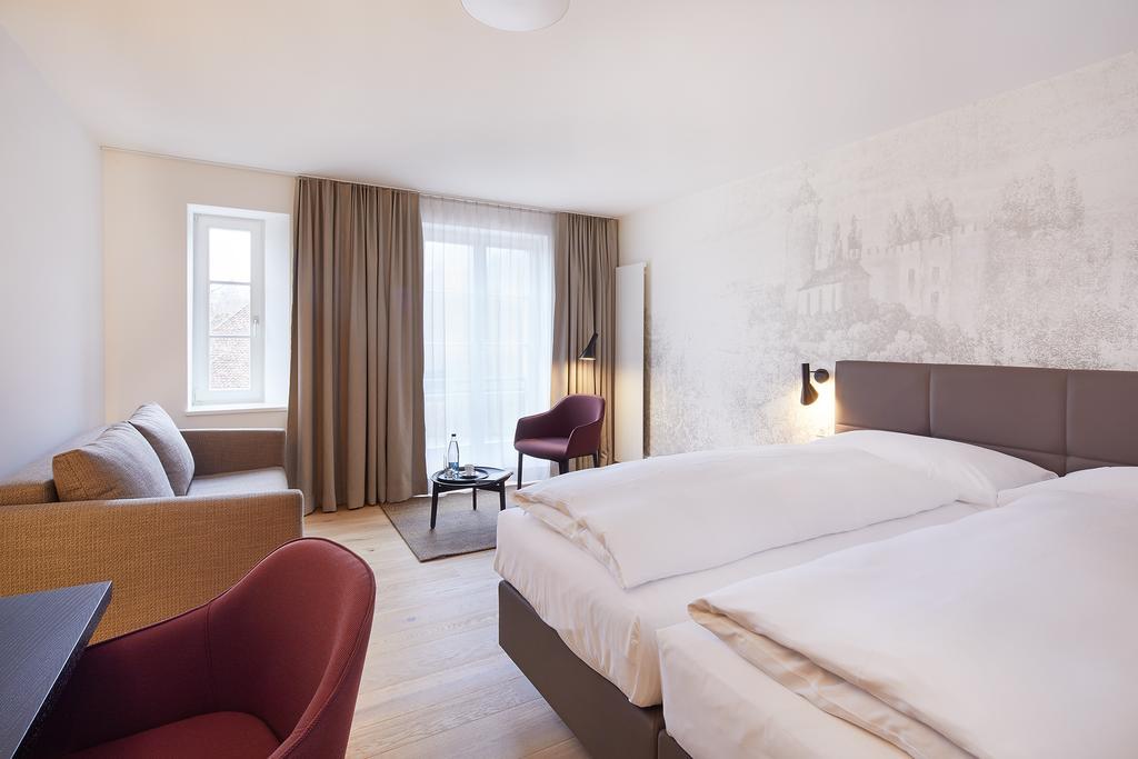 Hotel Gasthof Zum Ochsen อาร์เลสไฮม์ ภายนอก รูปภาพ